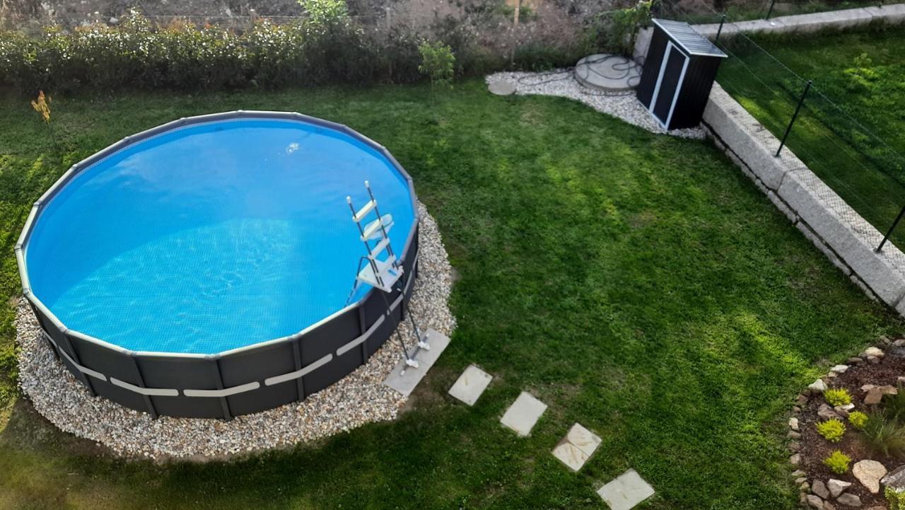 Villa Cachada Turhouse Mos Exterior foto